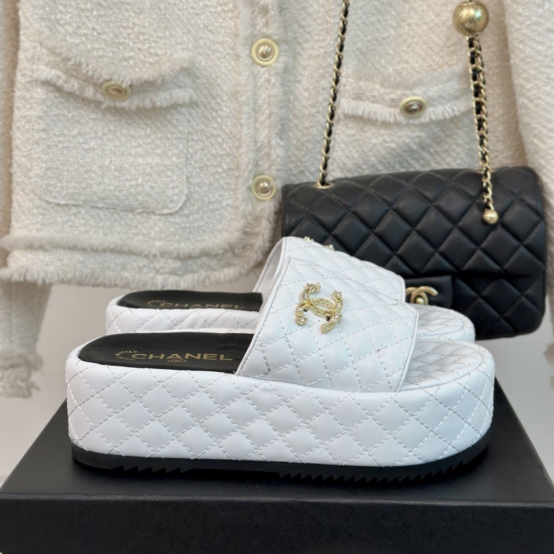 Ch*el slippers